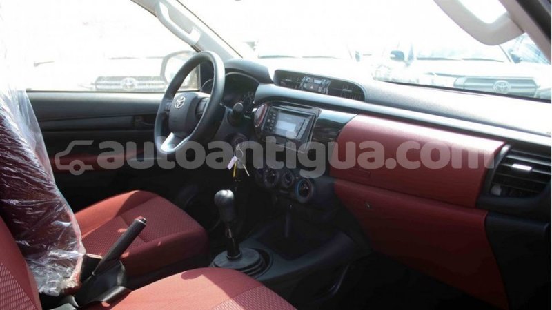 Big with watermark toyota hilux antigua import dubai 2379