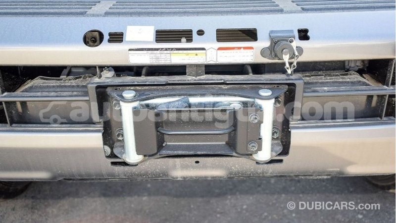 Big with watermark toyota land cruiser antigua import dubai 2382
