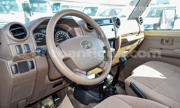 Buy Import Toyota Land Cruiser Beige Car in Import - Dubai in Antigua Buy Import Toyota Land Cruiser Beige Car in Import - Dubai in Antigua