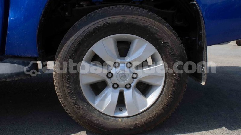 Big with watermark toyota hilux antigua import dubai 2392