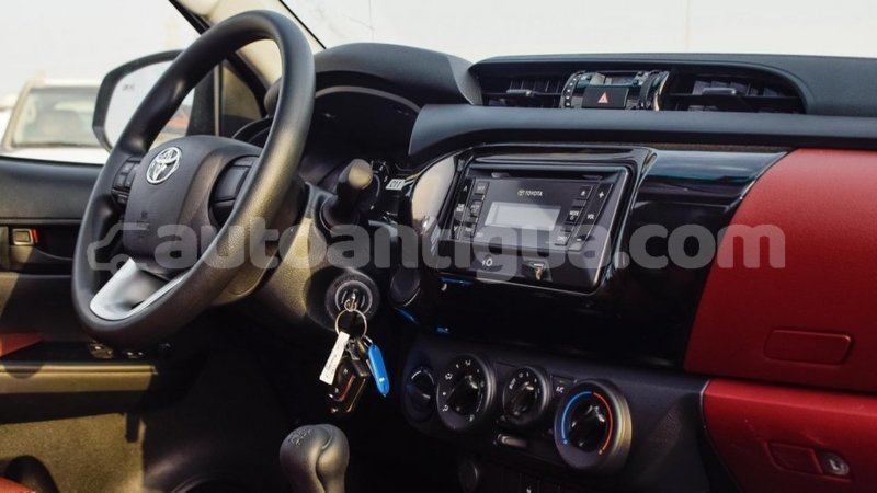 Big with watermark toyota hilux antigua import dubai 2394