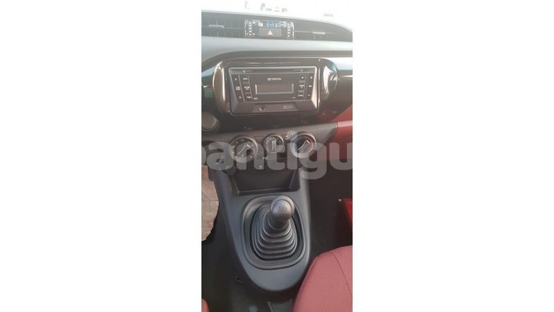 Big with watermark toyota hilux antigua import dubai 2396