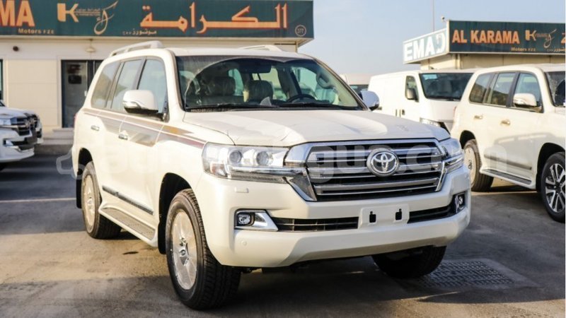 Big with watermark toyota land cruiser antigua import dubai 2397