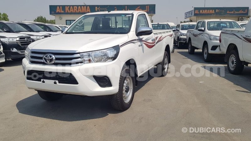 Big with watermark toyota hilux antigua import dubai 2398