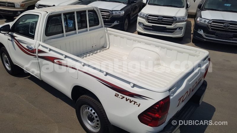 Big with watermark toyota hilux antigua import dubai 2398