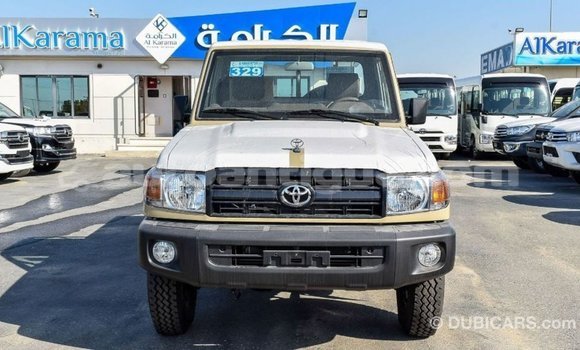 Buy Import Toyota Land Cruiser Beige Car in Import - Dubai in Antigua Buy Import Toyota Land Cruiser Beige Car in Import - Dubai in Antigua
