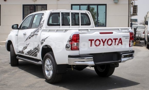 Buy Import Toyota Hilux White Car in Import - Dubai in Antigua Buy Import Toyota Hilux White Car in Import - Dubai in Antigua