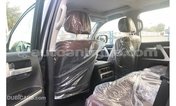Buy Import Toyota Land Cruiser Black Car in Import - Dubai in Antigua Buy Import Toyota Land Cruiser Black Car in Import - Dubai in Antigua