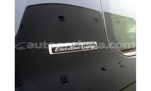 Buy Import Toyota Land Cruiser Black Car in Import - Dubai in Antigua Buy Import Toyota Land Cruiser Black Car in Import - Dubai in Antigua