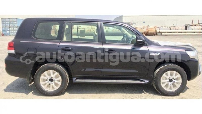 Big with watermark toyota land cruiser antigua import dubai 2436