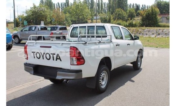 Buy Import Toyota Hilux White Car in Import - Dubai in Antigua Buy Import Toyota Hilux White Car in Import - Dubai in Antigua
