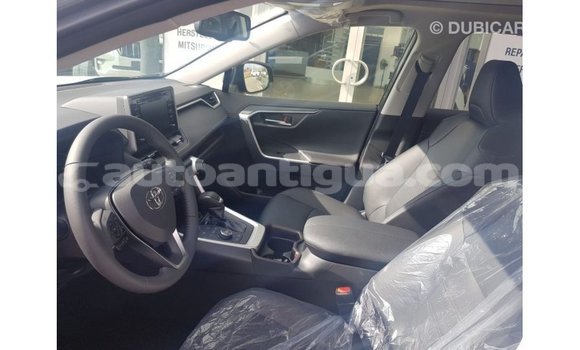 Buy Import Toyota HiAce Other Truck in Import - Dubai in Antigua Buy Import Toyota HiAce Other Truck in Import - Dubai in Antigua