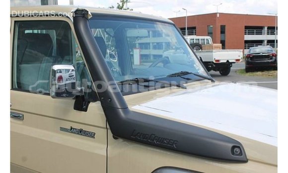Buy Import Toyota Land Cruiser Beige Car in Import - Dubai in Antigua Buy Import Toyota Land Cruiser Beige Car in Import - Dubai in Antigua