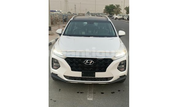 Buy Import Hyundai Santa Fe White Car in Import - Dubai in Antigua Buy Import Hyundai Santa Fe White Car in Import - Dubai in Antigua