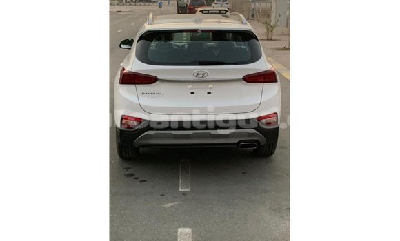 Buy Import Hyundai Santa Fe White Car in Import - Dubai in Antigua Buy Import Hyundai Santa Fe White Car in Import - Dubai in Antigua
