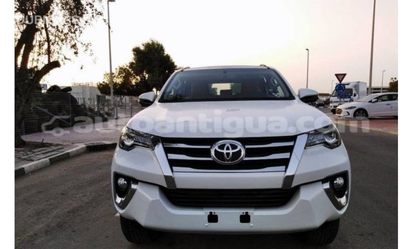Buy Import Toyota Fortuner White Car in Import - Dubai in Antigua Buy Import Toyota Fortuner White Car in Import - Dubai in Antigua