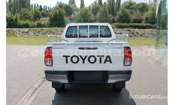 Buy Import Toyota Hilux White Car in Import - Dubai in Antigua Buy Import Toyota Hilux White Car in Import - Dubai in Antigua