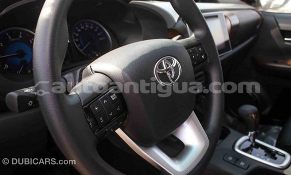 Buy Import Toyota Hilux White Car in Import - Dubai in Antigua Buy Import Toyota Hilux White Car in Import - Dubai in Antigua