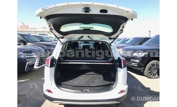 Buy Import Toyota HiAce White Truck in Import - Dubai in Antigua Buy Import Toyota HiAce White Truck in Import - Dubai in Antigua