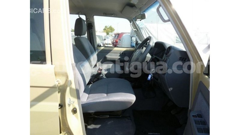 Big with watermark toyota land cruiser antigua import dubai 2459