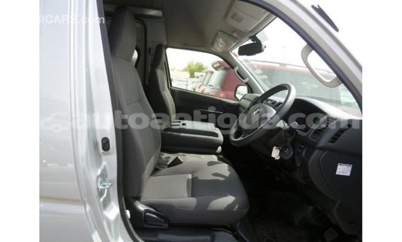 Buy Import Toyota Hiace Other Car in Import - Dubai in Antigua Buy Import Toyota Hiace Other Car in Import - Dubai in Antigua