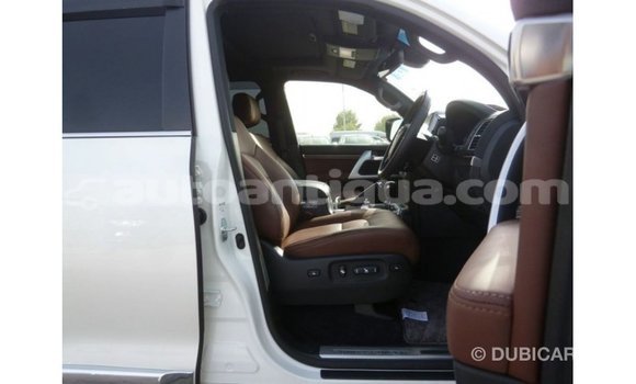 Buy Import Toyota Land Cruiser White Car in Import - Dubai in Antigua Buy Import Toyota Land Cruiser White Car in Import - Dubai in Antigua