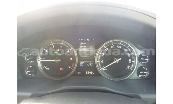 Buy Import Toyota Land Cruiser White Car in Import - Dubai in Antigua Buy Import Toyota Land Cruiser White Car in Import - Dubai in Antigua