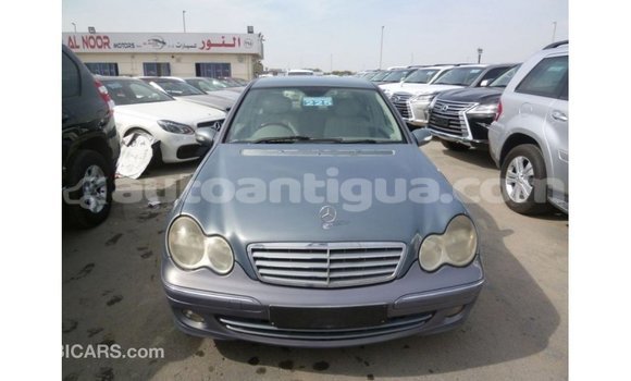 Buy Import Mercedes-Benz 190 (W201) Blue Car in Import - Dubai in Antigua Buy Import Mercedes-Benz 190 (W201) Blue Car in Import - Dubai in Antigua