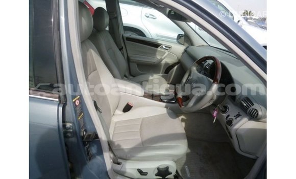 Buy Import Mercedes-Benz 190 (W201) Blue Car in Import - Dubai in Antigua Buy Import Mercedes-Benz 190 (W201) Blue Car in Import - Dubai in Antigua