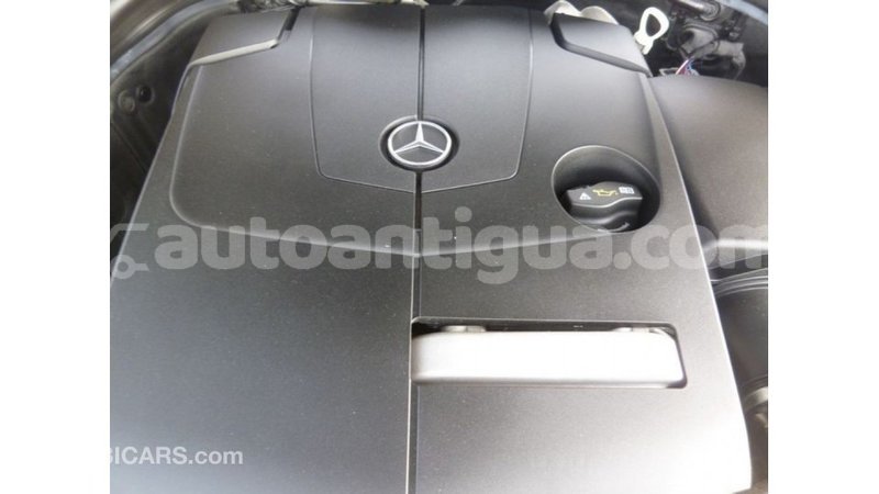 Big with watermark mercedes benz 200 antigua import dubai 2478