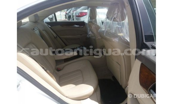 Buy Import Mercedes-Benz 190 (W201) White Car in Import - Dubai in Antigua Buy Import Mercedes-Benz 190 (W201) White Car in Import - Dubai in Antigua