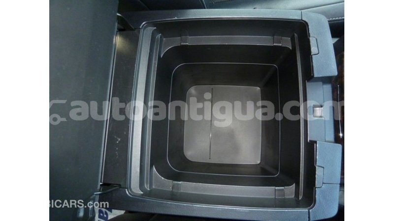 Big with watermark toyota land cruiser antigua import dubai 2480