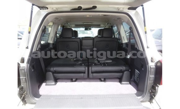 Buy Import Toyota Land Cruiser White Car in Import - Dubai in Antigua Buy Import Toyota Land Cruiser White Car in Import - Dubai in Antigua