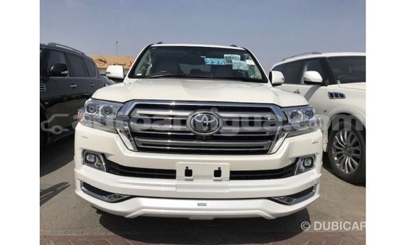 Buy Import Toyota Land Cruiser White Car in Import - Dubai in Antigua Buy Import Toyota Land Cruiser White Car in Import - Dubai in Antigua