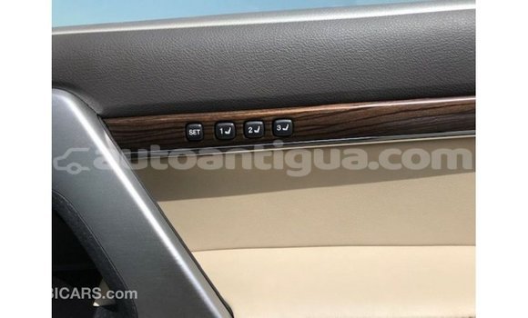 Buy Import Toyota Land Cruiser White Car in Import - Dubai in Antigua Buy Import Toyota Land Cruiser White Car in Import - Dubai in Antigua
