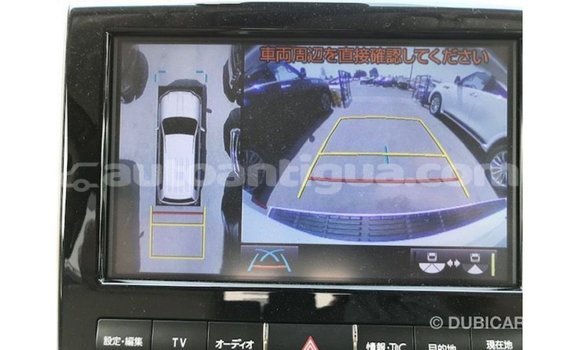 Buy Import Toyota Land Cruiser White Car in Import - Dubai in Antigua Buy Import Toyota Land Cruiser White Car in Import - Dubai in Antigua