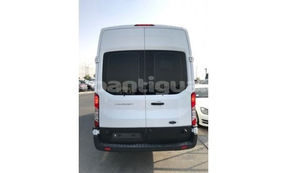 Buy Import Ford Club Wagon White Car in Import - Dubai in Antigua Buy Import Ford Club Wagon White Car in Import - Dubai in Antigua