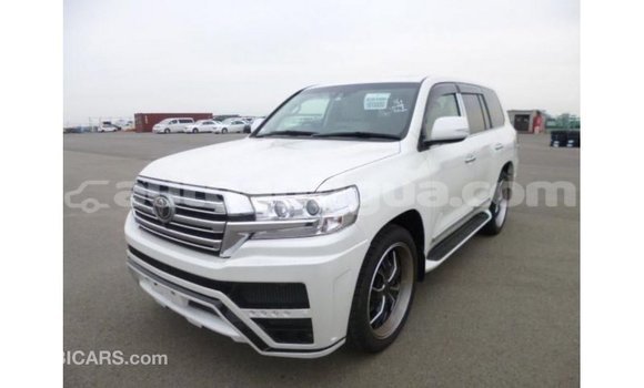 Buy Import Toyota Land Cruiser White Car in Import - Dubai in Antigua Buy Import Toyota Land Cruiser White Car in Import - Dubai in Antigua
