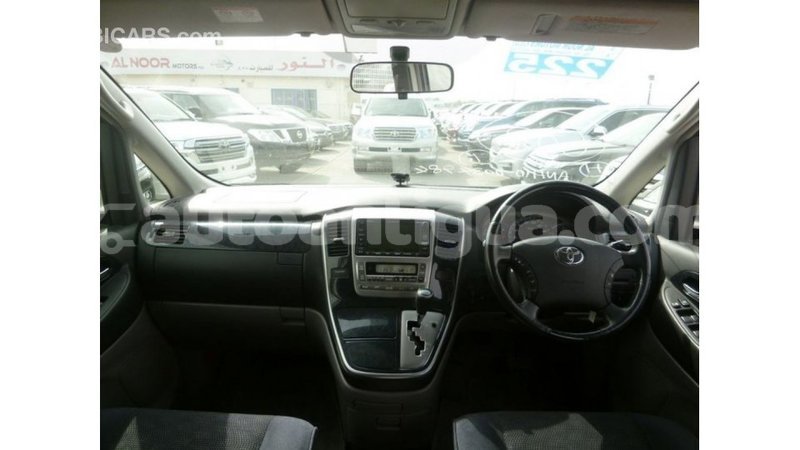 Big with watermark toyota alphard antigua import dubai 2493