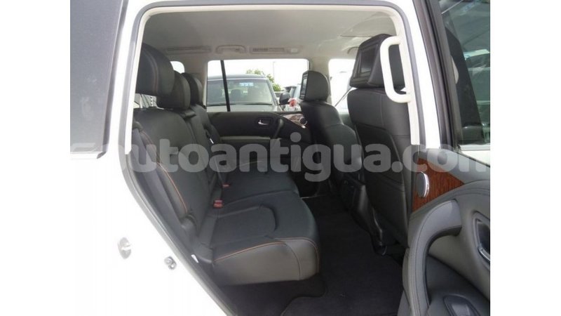 Big with watermark nissan patrol antigua import dubai 2508