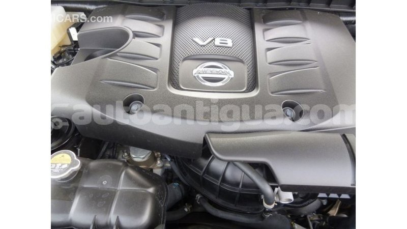 Big with watermark nissan patrol antigua import dubai 2508