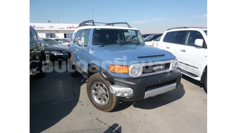 Big with watermark toyota fj cruiser antigua import dubai 2509