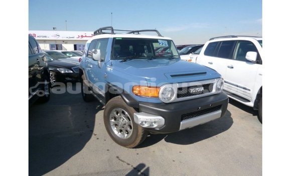 Buy Import Toyota FJ Cruiser Blue Car in Import - Dubai in Antigua Buy Import Toyota FJ Cruiser Blue Car in Import - Dubai in Antigua