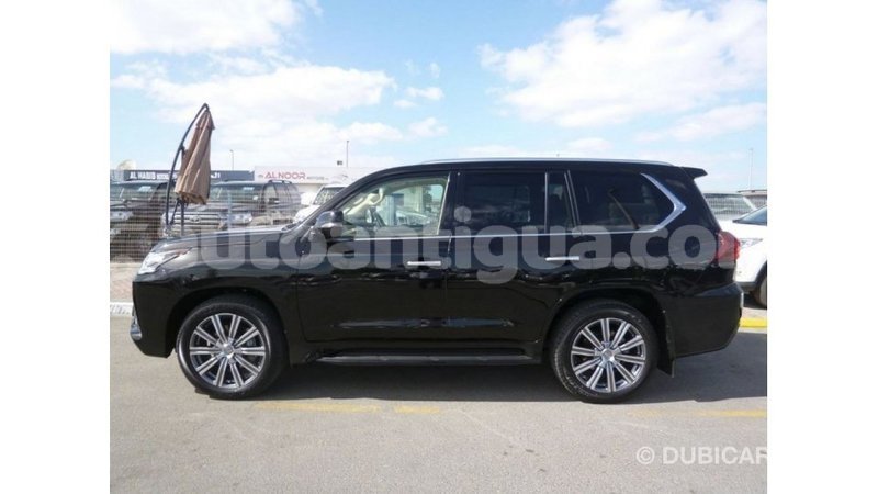 Big with watermark lexus lx antigua import dubai 2521