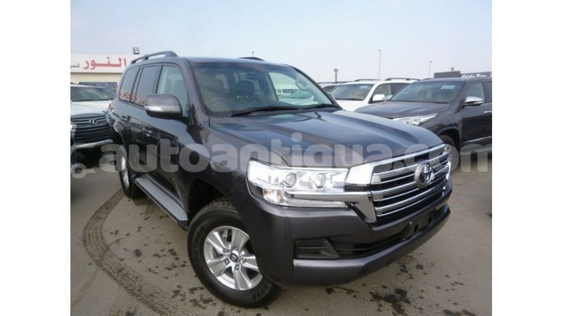 Big with watermark toyota land cruiser antigua import dubai 2525