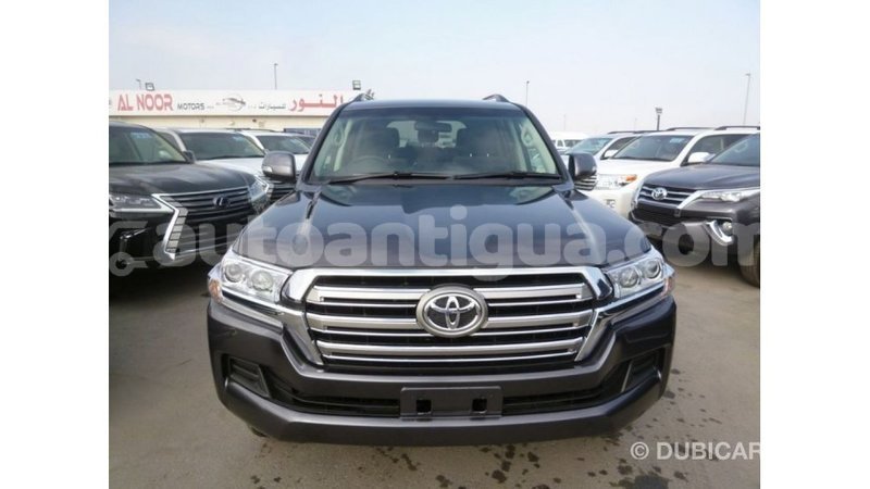 Big with watermark toyota land cruiser antigua import dubai 2525