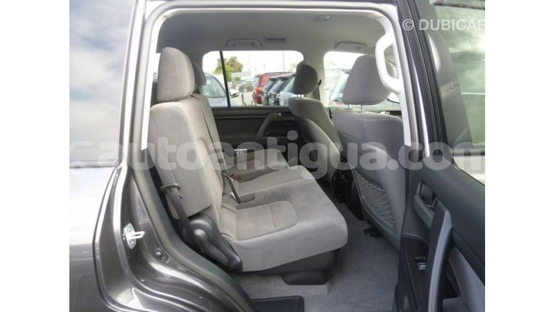 Big with watermark toyota land cruiser antigua import dubai 2525