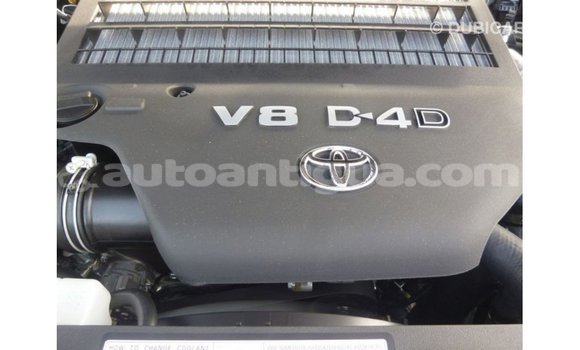 Buy Import Toyota Land Cruiser Other Car in Import - Dubai in Antigua Buy Import Toyota Land Cruiser Other Car in Import - Dubai in Antigua