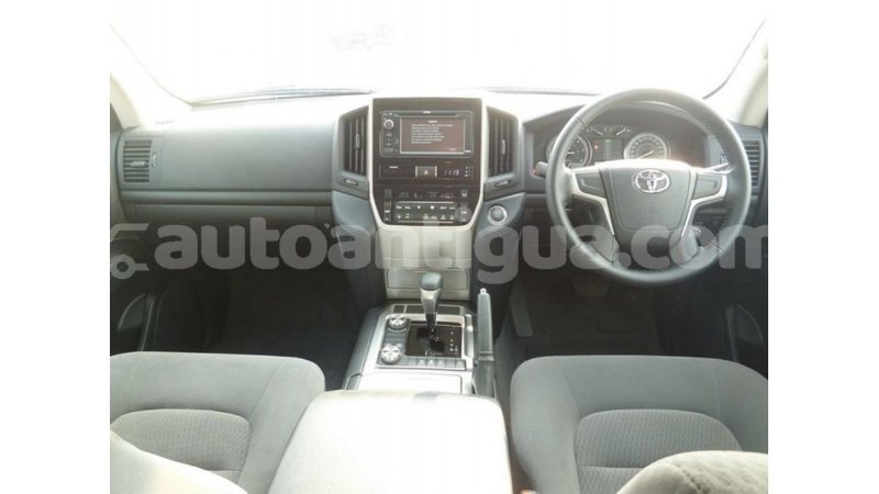 Big with watermark toyota land cruiser antigua import dubai 2526