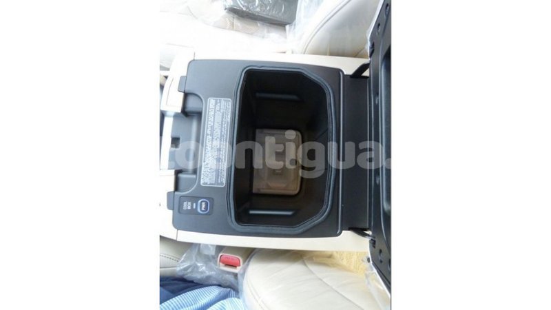 Big with watermark toyota land cruiser antigua import dubai 2533